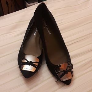 Donlad  J Pliner wms flats